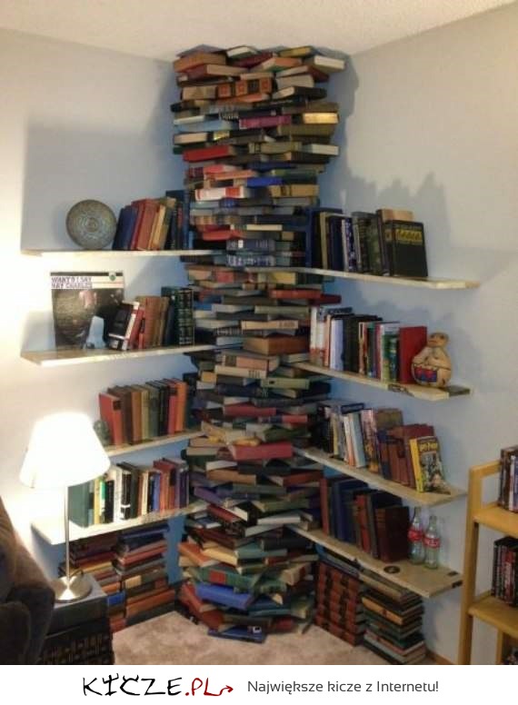 Gdy brakuje miejsca na książki- można tak