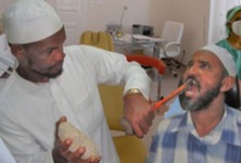 Jeśli boisz się wizyty u dentysty- nie patrz na ten obrazek!
